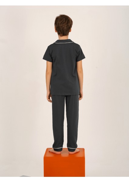 Erkek Çocuk Kısa Kollu Düğmeli %100 Pamuklu Pijama Takımı The King fiyatları