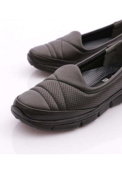 650 Kadin Comfort Ayakkabi fırsatları