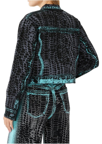 Kadın Oversize Kısa Ceket modelleri