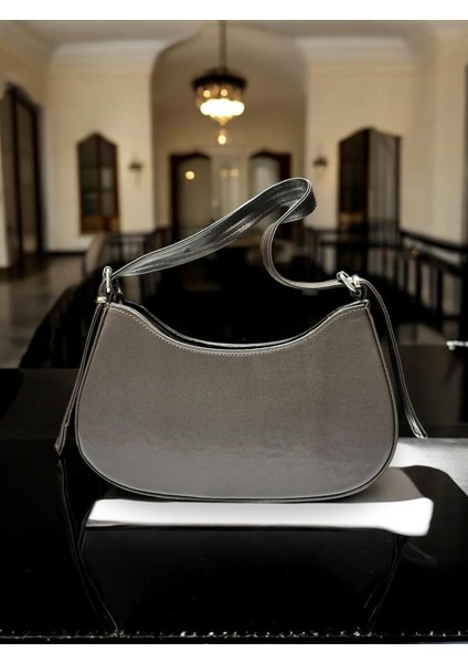 Suni Deri Bayan Omuz Çantası VS.BLKT.0281