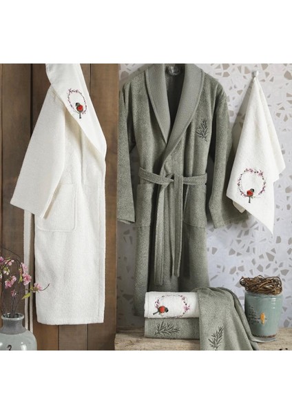 Nakışlı Bambu 6 Parça Aile Bornoz Takımı Krem- Mint