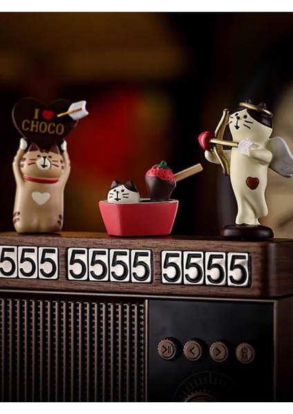 Ok Atan Eros Kedi Mini Figür fırsatları