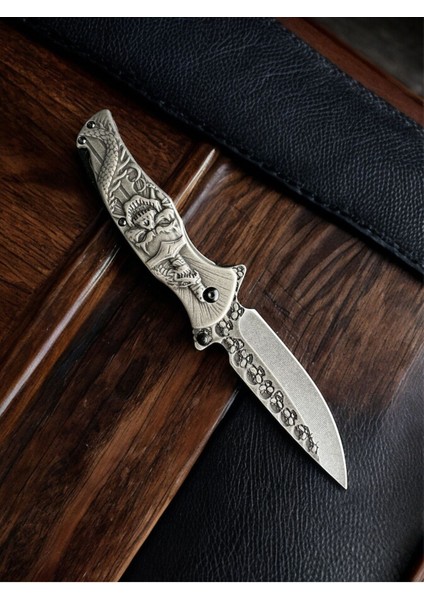 Kuru Kafa Çelik Çakı