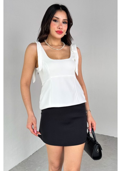 BLZ-06286 Beyaz Havuz Yaka Askılı Bluz