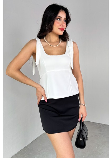 BLZ-06286 Beyaz Havuz Yaka Askılı Bluz