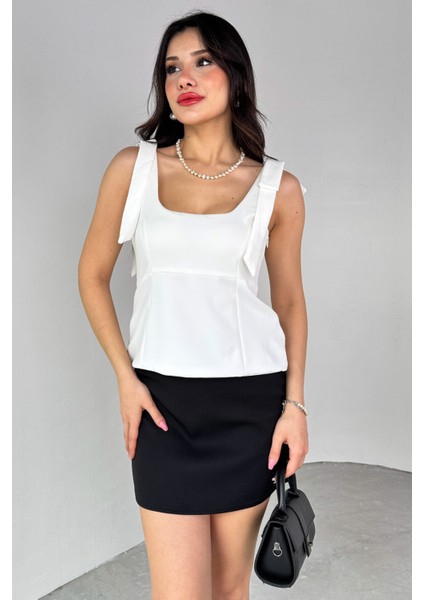 BLZ-06286 Beyaz Havuz Yaka Askılı Bluz