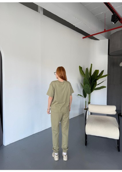 TKM-0041 Haki Eco Basıc Lıne Yazılı Enjeksiyon Baskı Bisiklet Yaka Tişört Bel Lastikli Çimalı Jogger Eşofman Ikili Takım