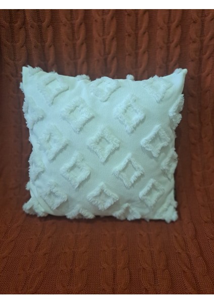 Özel Tasarım Punch Panç Peluş Puffy Baklava Desenli Krem Rengi Kare Kırlent Kılıfı(Yastık Kılıfı) fiyatları