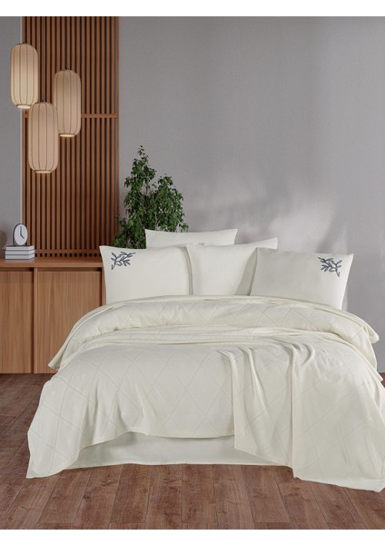 Pamuklu Beğenal Premium Çift Kişilik Nakışlı Pike Takımı