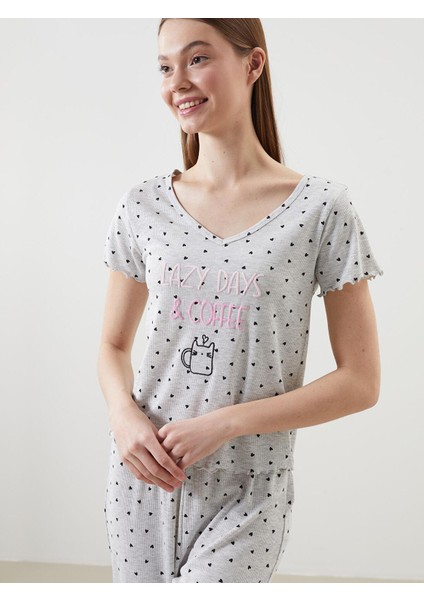 Lcw Dream V Yaka Desenli Kadın Kaprili Pijama Takımı (S5) fiyatları