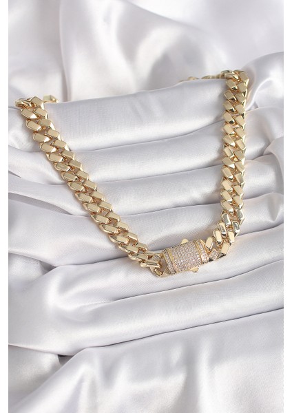 Pirinç Gold Renk Vıp Exclusive Seri Gurmet Model Kadın Kolye - TJ-BKO9430