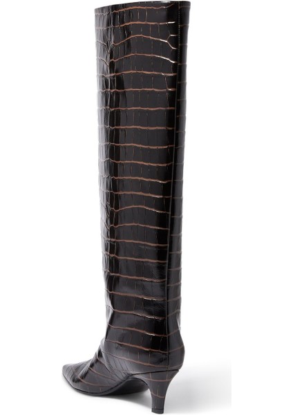 Geniş Kalıplı Krokodil Desenli Topuklu Çizme modelleri
