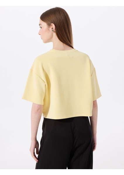 Bisiklet Yaka Baskılı Sarı Kadın T-Shirt J5SL-TST7020 fırsatları