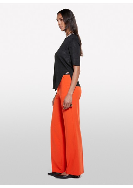 Bisiklet Yaka Regular Fit Siyah Kazak Kadın 101VM105Z fırsatları