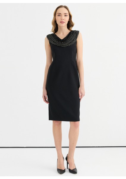 Degaje Yaka Taşlı Siyah Standart Kadın Elbise 25YSL7644