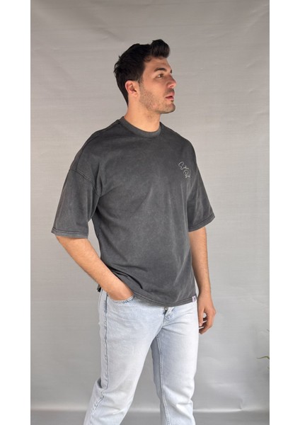 El Yazı Detay Yıkamalı T-Shirt fiyatları