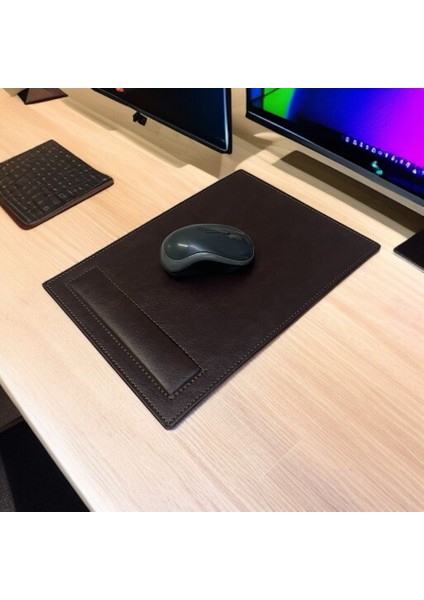 Bilek Destekli Özel Dikişli Kaydırmaz Mouse Pad Fare Altlığı 28.5 x 21 cm Termo Deri Şık Görünürlük