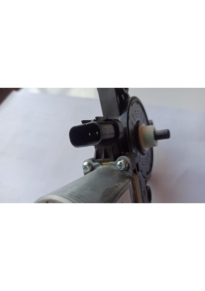 Cam Krikosu Motoru Hyundai I20 Bayon Sağ Ön Cam Krikosu Motoru 82460Q0000 Dyauto modelleri