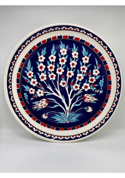 Iznik Çini Tabak El Işçiliği