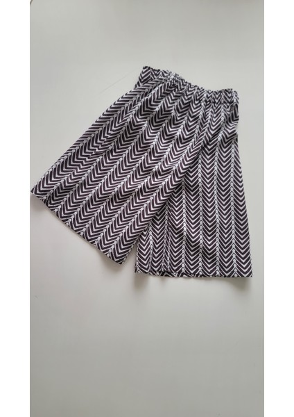 Çizgi Desenlibol Paça Kapri