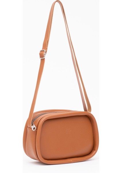 Taba Shk62 Tek Bölmeli Deri Ayarlanabilir Askılı Fermuarlı Çapraz Omuz Çantası U:15 E:21 G:7 Cm