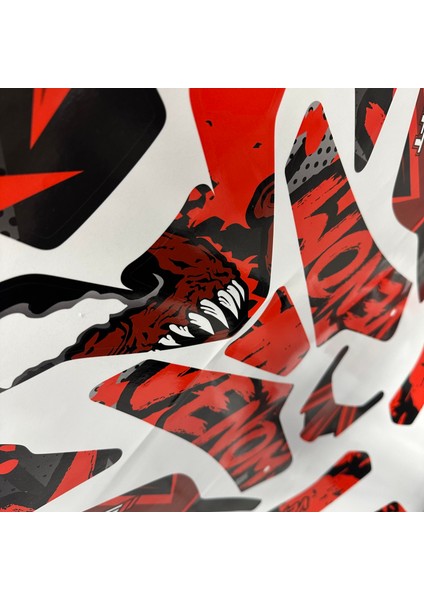 Bajaj N250 Venom Tasarım Motosiklet Sticker Etiket Kaplama Modeli Kırmızı Gri Siyah modelleri