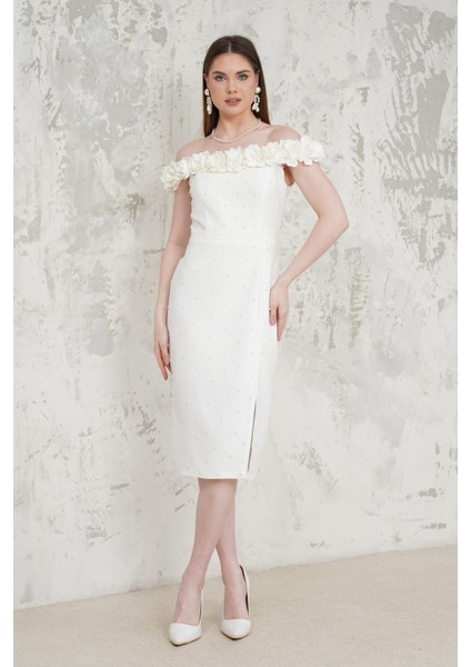 Kayık Yaka Çiçekli Beyaz Abiye Elbise fiyatları