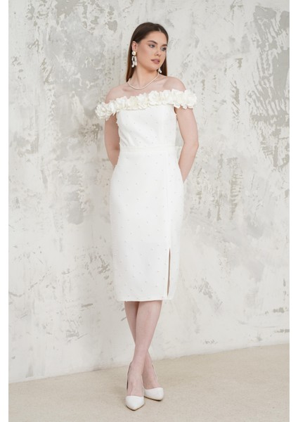 Kayık Yaka Çiçekli Beyaz Abiye Elbise fırsatları