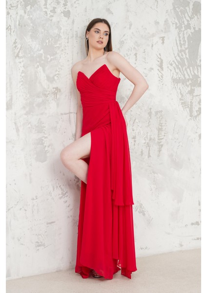 Önü Yırtmaçlı Straplez Kırmızı Abiye Elbise fırsatları