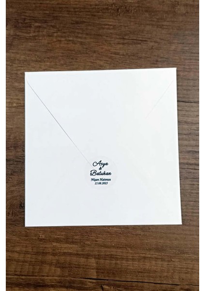 Kişiye Özel Şeffaf Etiket / Nikah - Nişan Etiketi / 100 Adet Yuvarlak Zarf Etiketi (3,5 Cm)