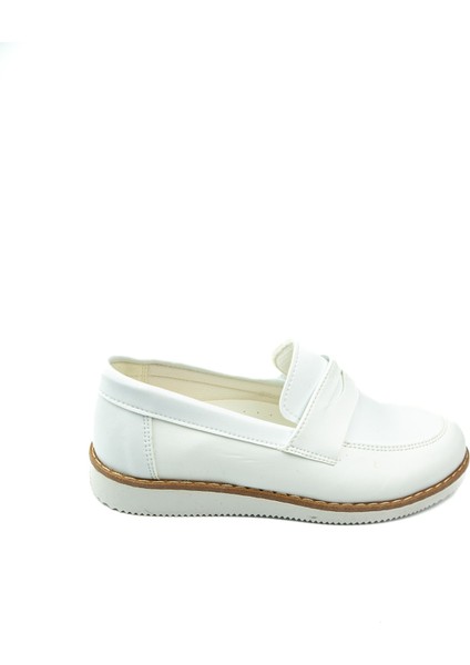 173 Beyaz Erkek Çocuk Günlük Ayakkabı fiyatları