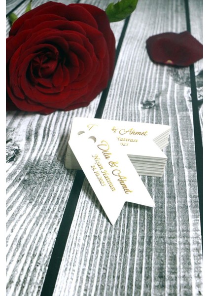 Gold Baskılı Etiket / Nişan - Nikah Etiketi / 100 Adet Kişiye Özel Gold Etiket (2,4x 5,4 Cm)