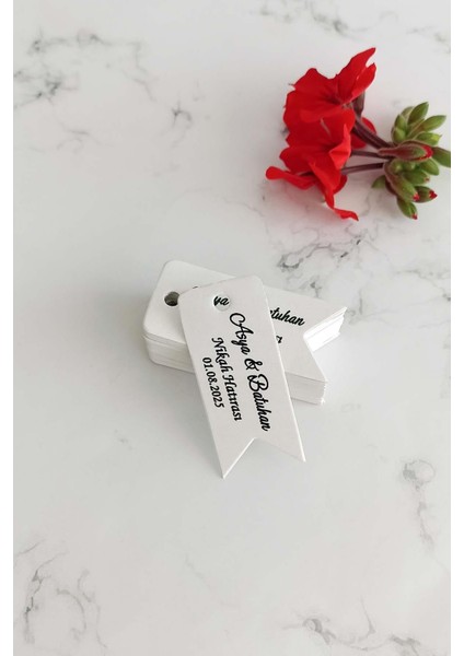 Kişiye Özel Baskılı Etiket / Nişan-Kına- Nikah Etiketi / 100 Adet Flama Etiket (2,4x 5,4 Cm)
