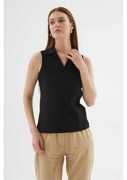 Fashıon Frıends Kadın Polo V Yaka Kolsuz T-Shirt 25Y0516K1 fiyatları