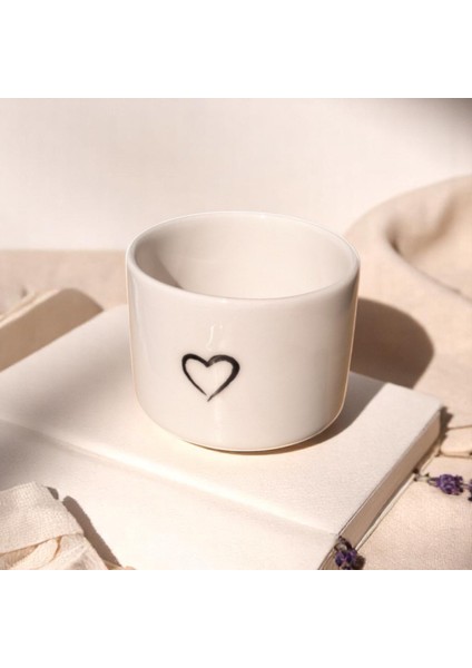 El Yapımı Seramik Kupa Siyah Kalp Desenli Kulpsuz Kupa Bardak 200 ml Mug fiyatları