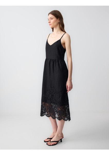 Siyah V Yaka Askılı Dantel Detaylı Keten Midi Elbise fiyatları
