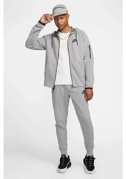 Sportswear Tech Fleece Taper Leg Jogger Daralan Kesim Gri Erkek Eşofman Altı fırsatları