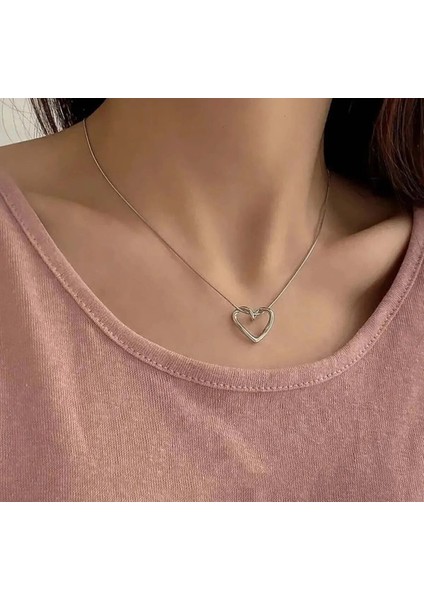 Kararmaz Çelik Trend Ithal Kalp Düğüm Kolye Anneler Gününe Özel fiyatları