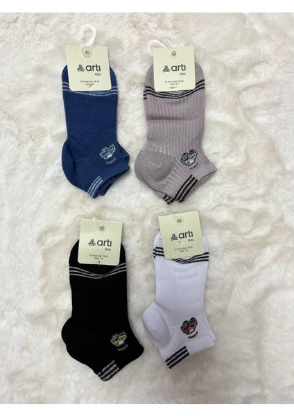 4 Lü Erkek Çocuk Çorabı