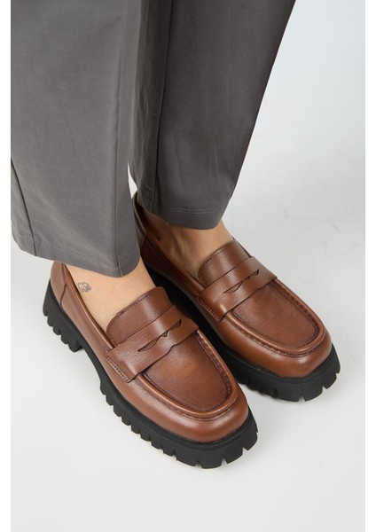 Cepmen Kadın Deri Köşeli Hakiki Deri Loafer Taba Ayakkabı
