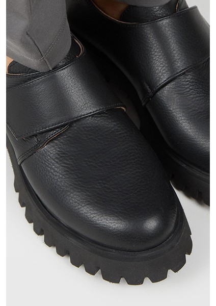 Mimi Kadın Deri Çırtlı Hakiki Deri Siyah Ayakkabı fırsatları