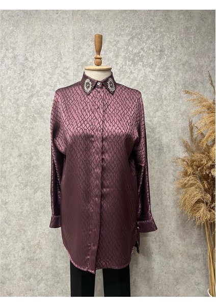 25Y5301 Gömlek Saten Gizli Düğmeli Yaka Taşlı - Vishne - 25Y5301 - Mürdüm - 1