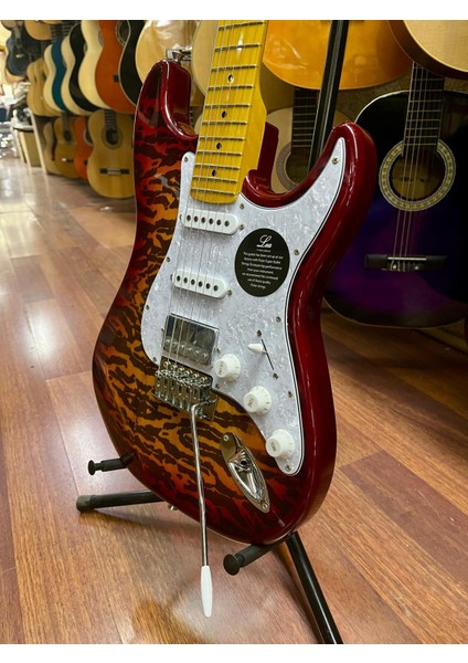 Desenli Sunburst 2 Sıngle 1 Humbucker Elektro Gitar-Kılıf Kablo Pena Dahil fırsatları