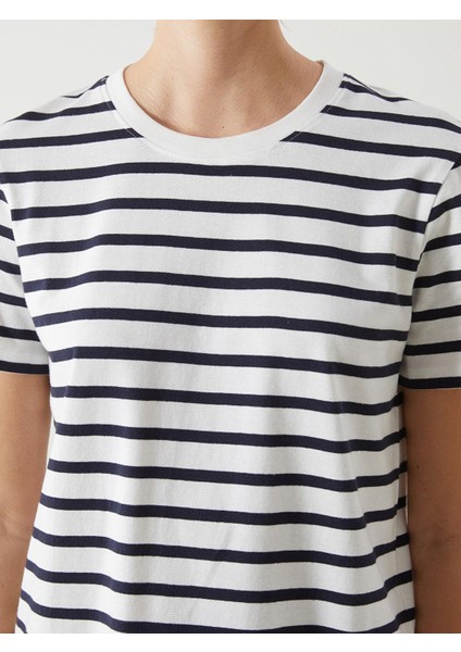 Lcw Vision Bisiklet Yaka Çizgili Kadın Tişört (S5) modelleri