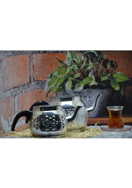 Alüminyum Desenli Çaydanlık 2,3 L Gri, 5 Kişilik, Şık ve Dayanıklı Tasarım fiyatları