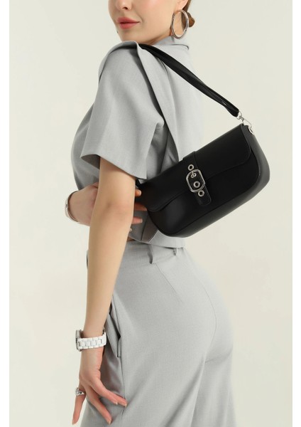 Siyah Mıknatıs Kapaklı Fermuarlı Kadın Omuz Çantası fiyatları