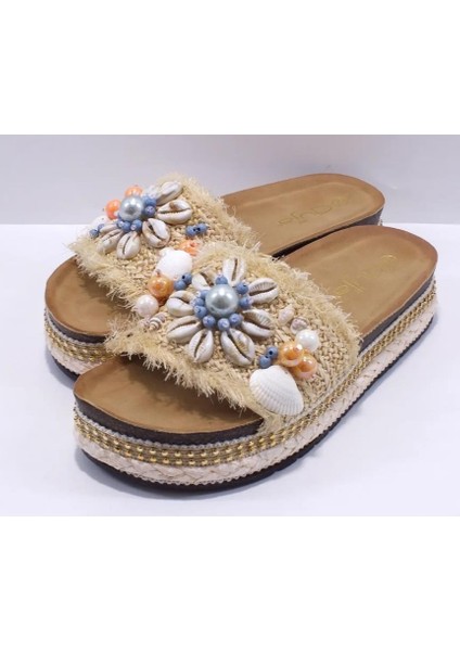 Guja 25Y170-2 Kadın Deniz Kabuğu Taşlı Mantar Taban Premium Terlik