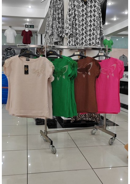 Büyük Beden Kelebek Dantel Detaylı Şık Bluz modelleri