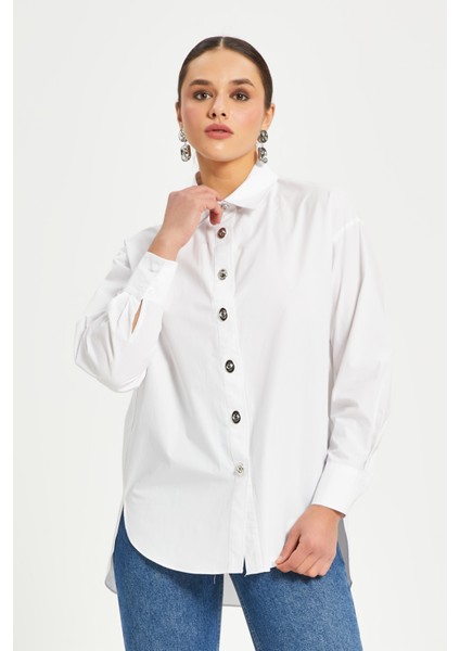 Kadın %100 Koton Oversize Gömlek – Taş Düğme Detaylı Uzun Kollu Şık Model
