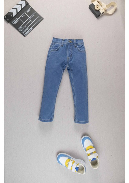 Şık ve Rahat: Tişört & Likralı Kot Takım I Erkek Çocuk Özel Rahat ve Trend Kombin I Bayramlık Takım modelleri